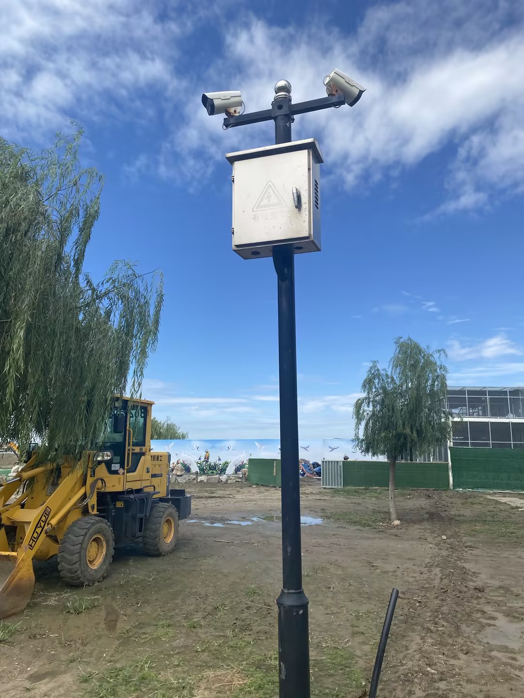 E:/智慧光迅/图库/b47ee4a2-4420-474a-86d9-5f6ae5bc8d96(1).jpgb47ee4a2-4420-474a-86d9-5f6ae5bc8d96(1)